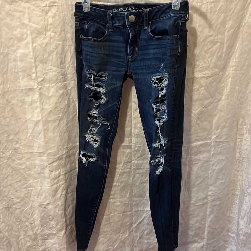 American Eagle, size 2 regular jeans, low waist